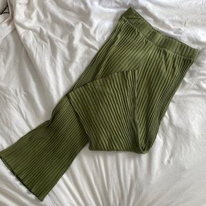 Target wide leg retro pleated pants